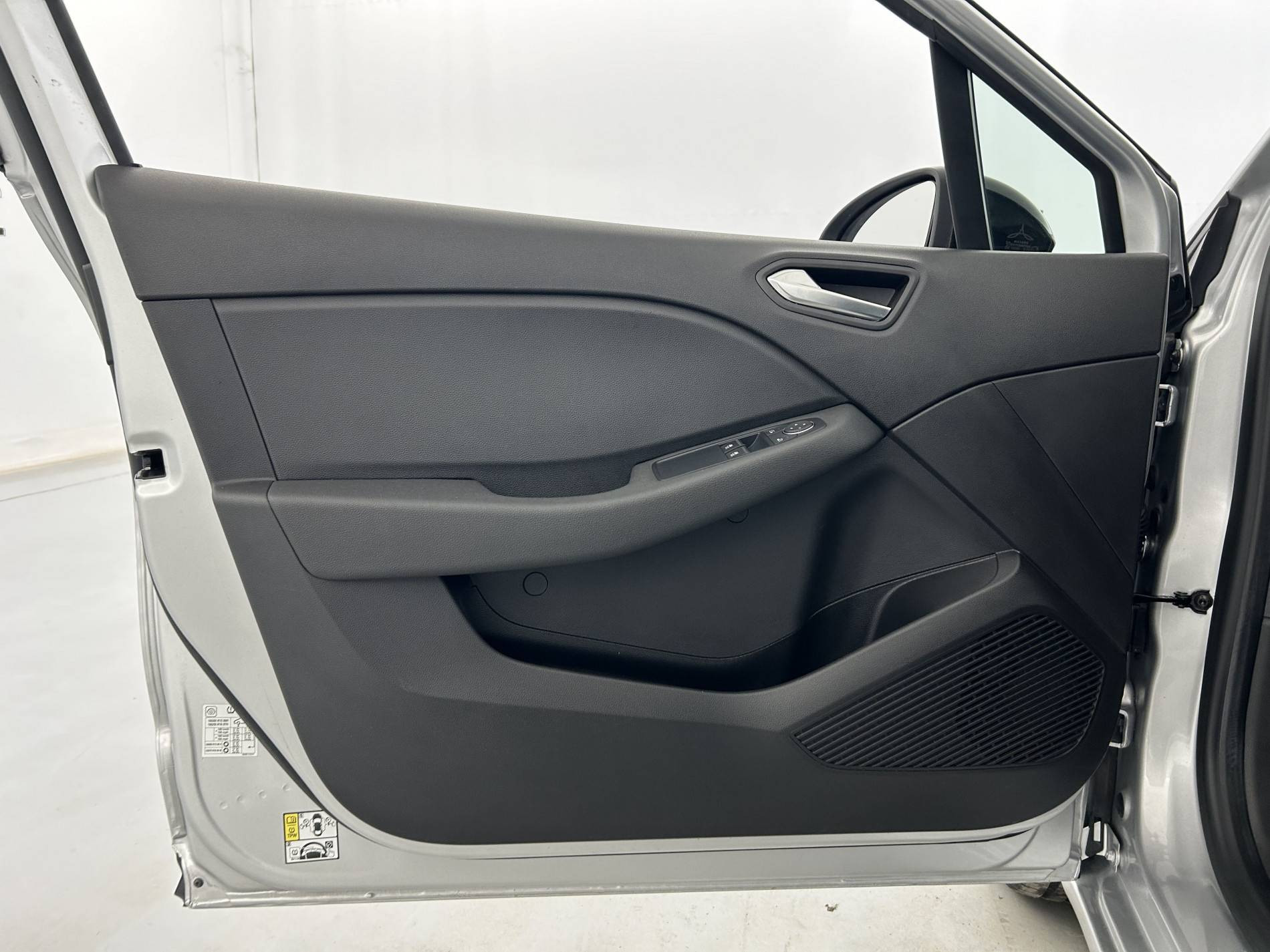 Vente en ligne Renault Clio 5 Clio TCe 90 au prix de 14 390 €