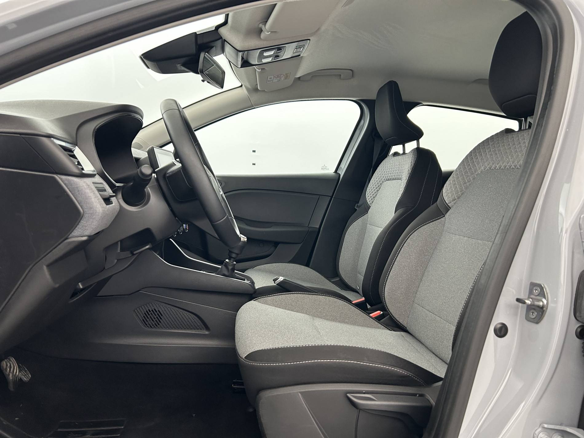 Vente en ligne Renault Clio 5 Clio TCe 90 au prix de 15 990 €