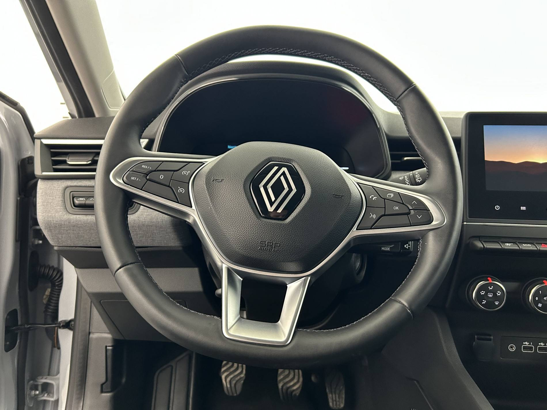 Vente en ligne Renault Clio 5 Clio TCe 90 au prix de 15 990 €