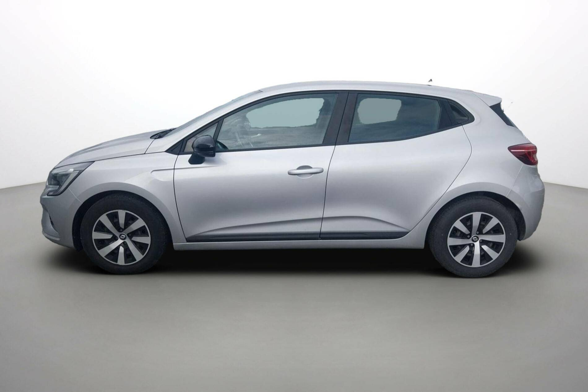 Vente en ligne Renault Clio 5 Clio TCe 90 au prix de 14 490 €