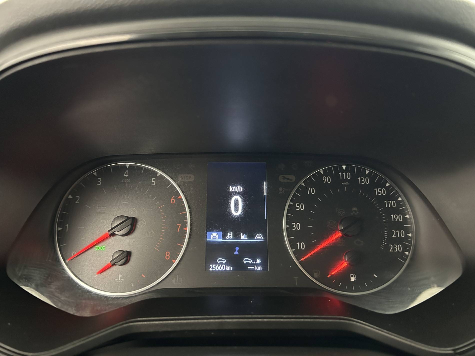 Vente en ligne Renault Clio 5 Clio TCe 90 au prix de 14 290 €