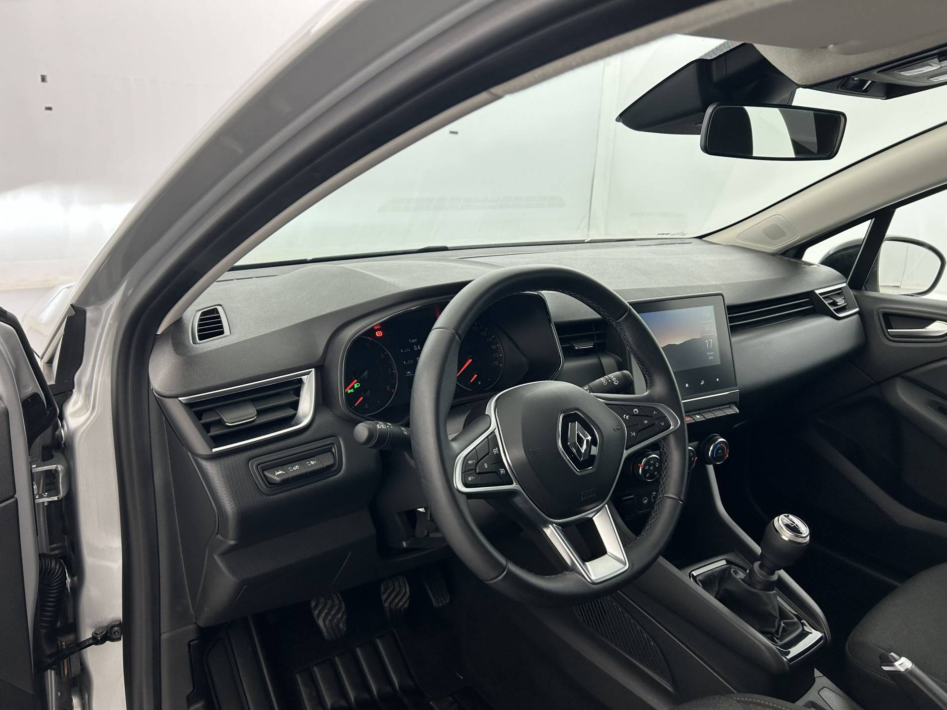 Vente en ligne Renault Clio 5 Clio TCe 90 au prix de 14 490 €