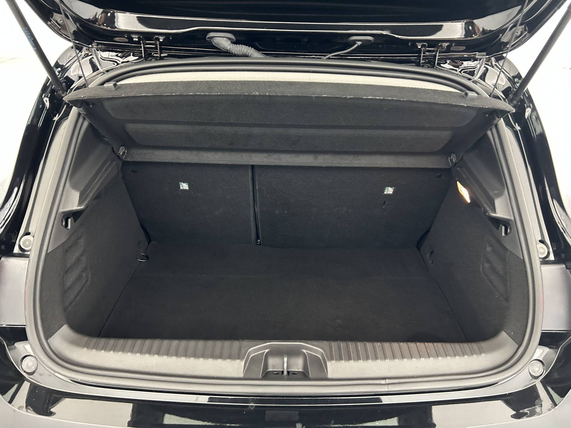 Vente en ligne Renault Clio 5 Clio E-Tech full hybrid 145 ch GSR2 au prix de 20 590 €