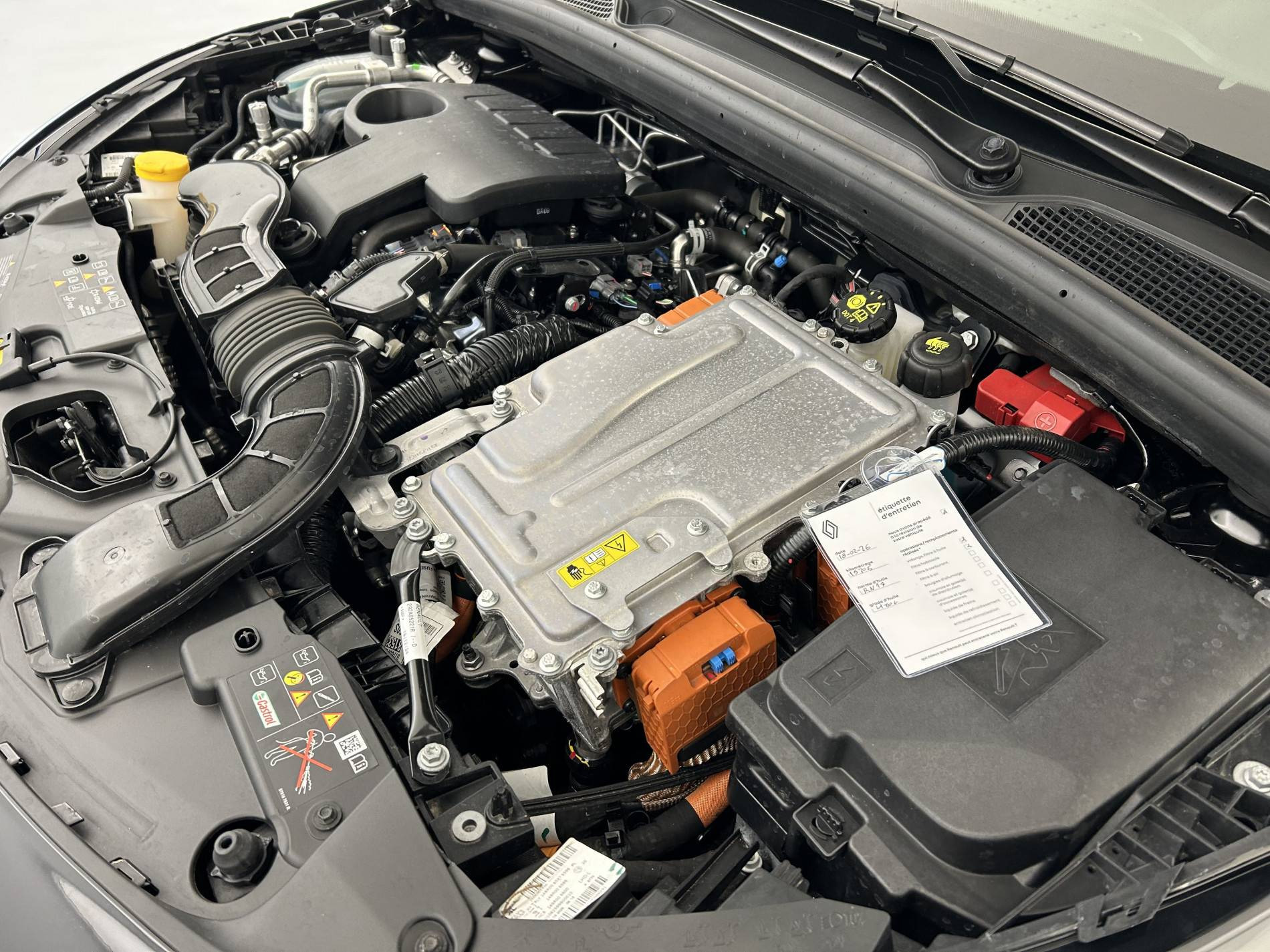 Vente en ligne Renault Clio 5 Clio E-Tech full hybrid 145 ch GSR2 au prix de 20 590 €