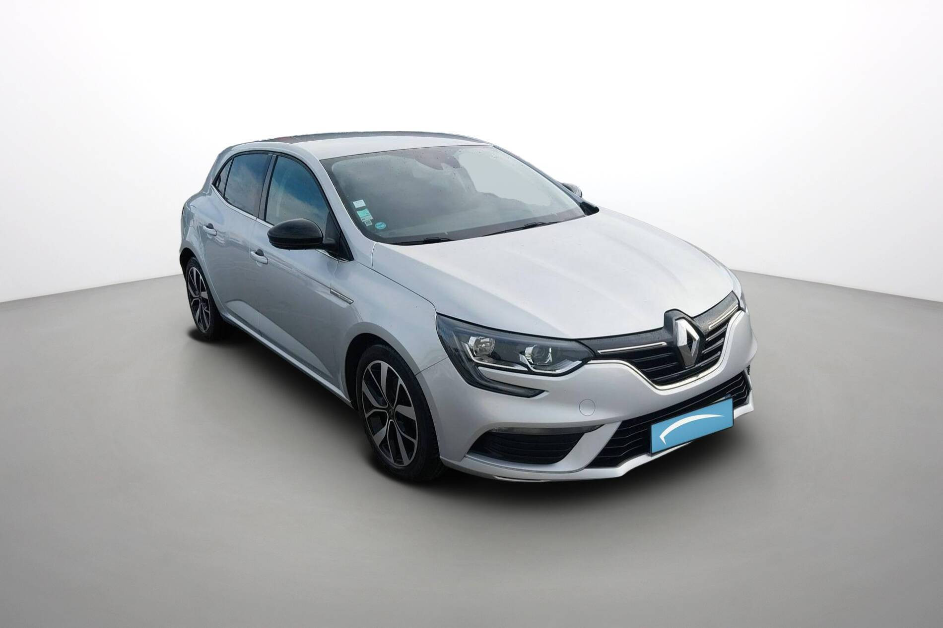 Vente en ligne Renault Megane 4 Mégane IV Berline Blue dCi 115 au prix de 16 990 €