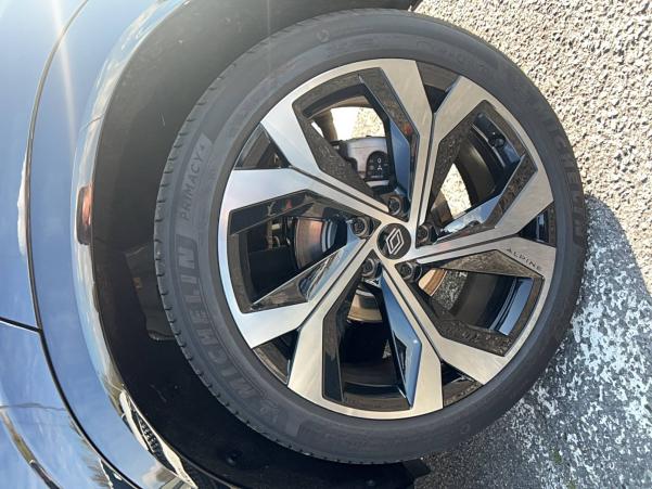 Vente en ligne Renault Austral  E-Tech hybrid 200 au prix de 42 790 €
