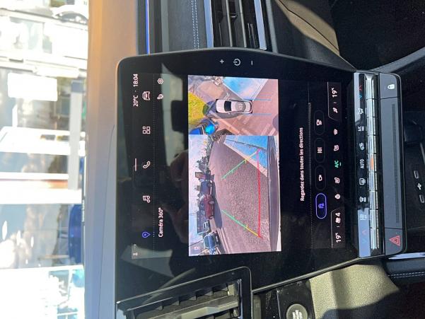 Vente en ligne Renault Austral  E-Tech hybrid 200 au prix de 42 790 €