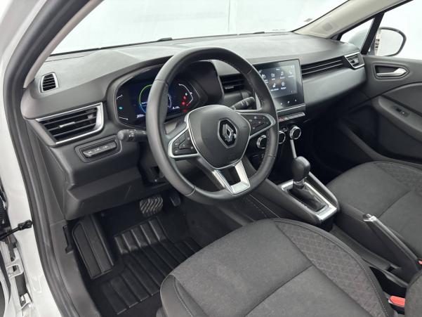 Vente en ligne Renault Clio 5 Clio E-Tech 140 - 21N au prix de 16 490 €