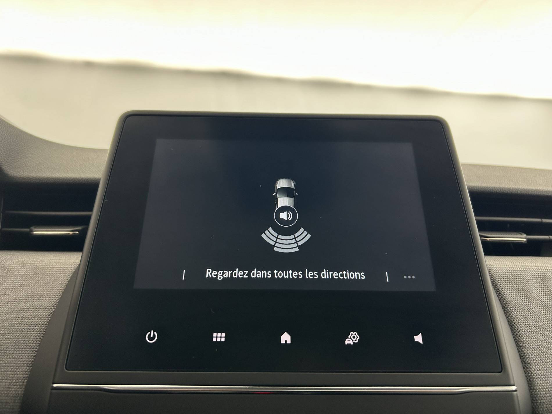 Vente en ligne Renault Clio 5 Clio Blue dCi 100 ch GSR2 au prix de 18 970 €