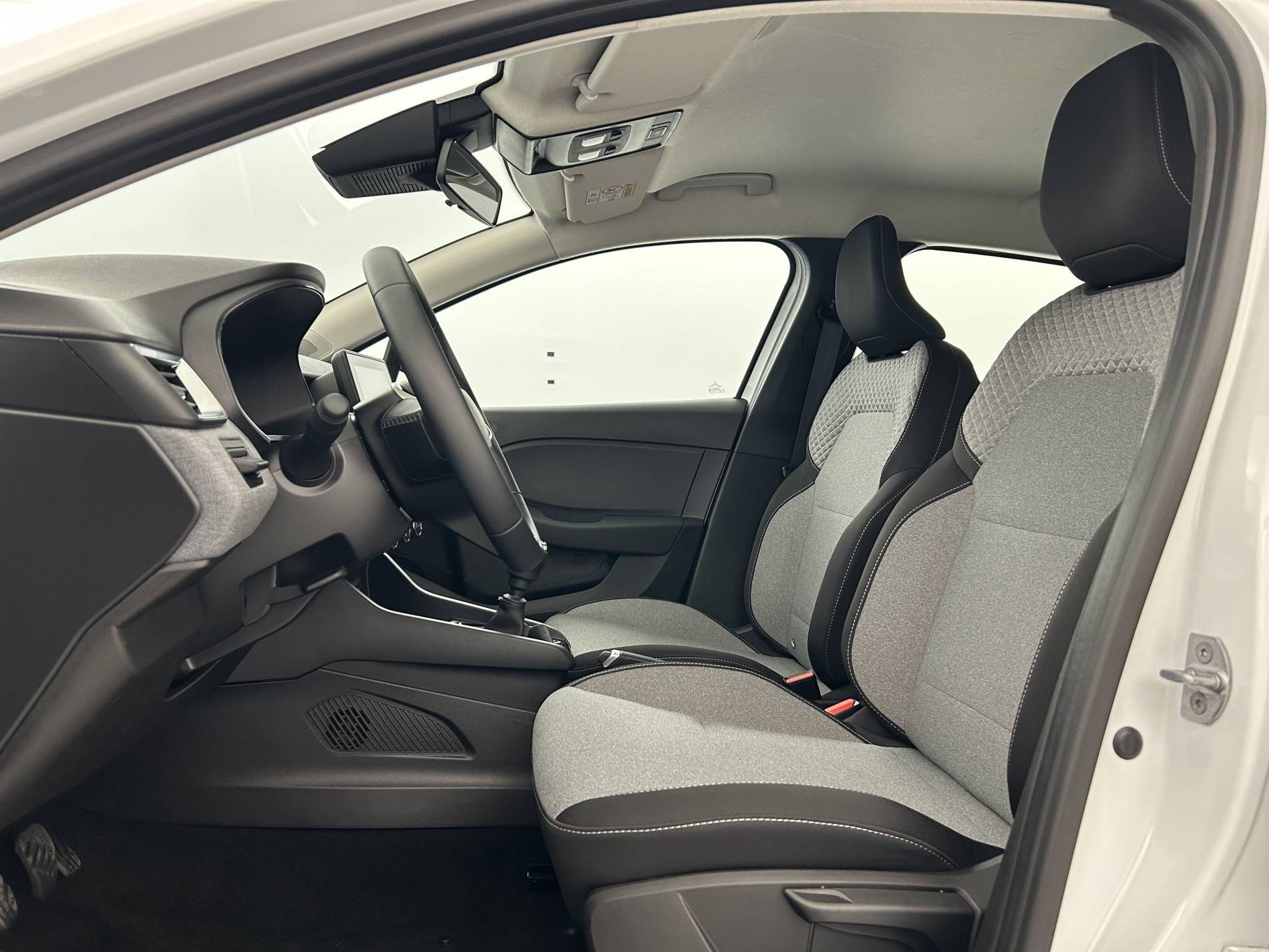 Vente en ligne Renault Clio 5 Clio Blue dCi 100 ch GSR2 au prix de 18 970 €