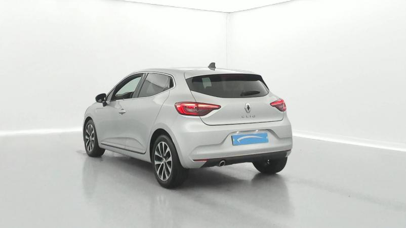 Vente en ligne Renault Clio 5 Clio TCe 90 au prix de 17 990 €