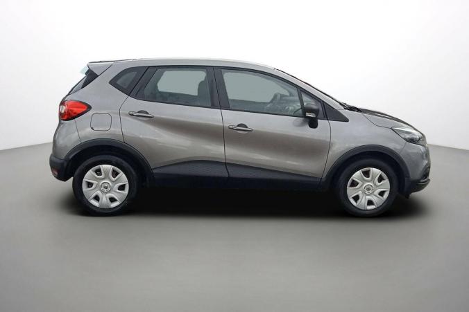 Vente en ligne Renault Captur  dCi 90 Energy eco² au prix de 11 490 €