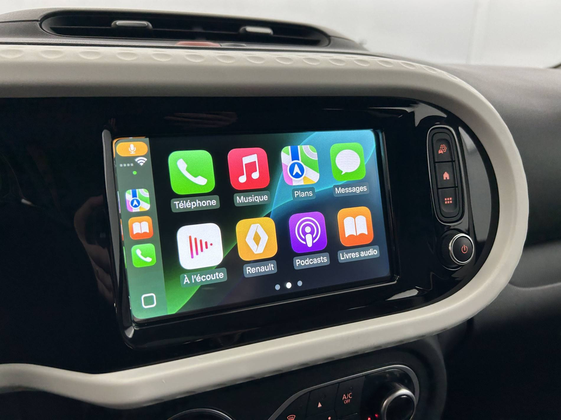 Vente en ligne Renault Twingo 3  SCe 65 au prix de 11 990 €