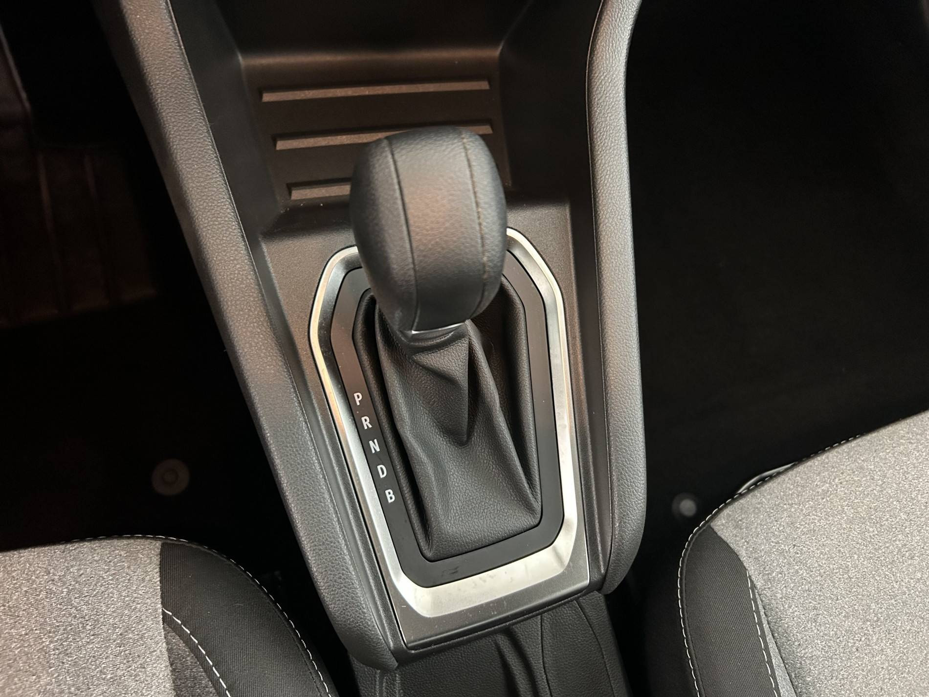 Vente en ligne Renault Clio 5 Clio E-Tech full hybrid 145 ch GSR2 au prix de 20 590 €