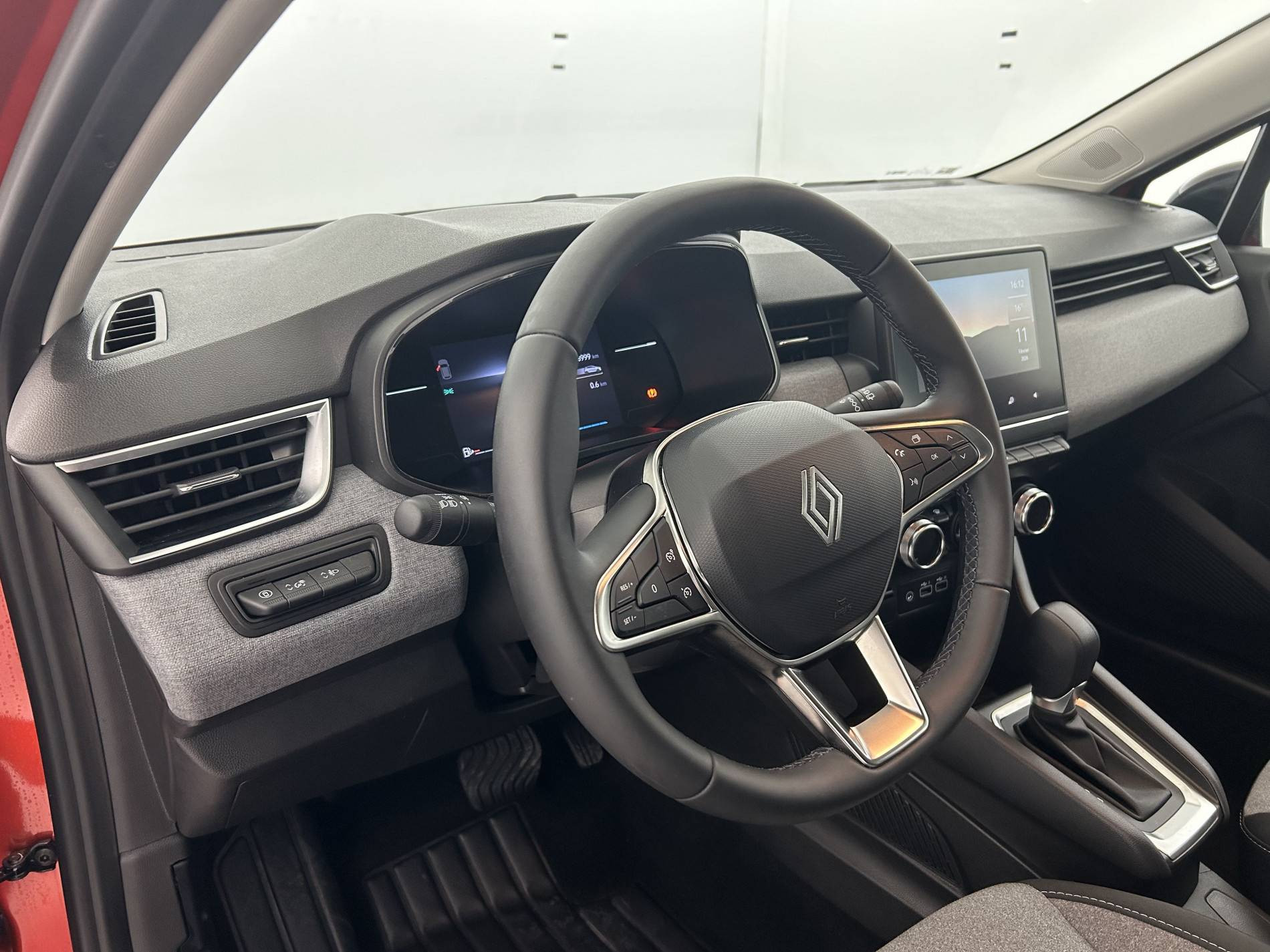 Vente en ligne Renault Clio 5 Clio E-Tech full hybrid 145 ch GSR2 au prix de 20 590 €