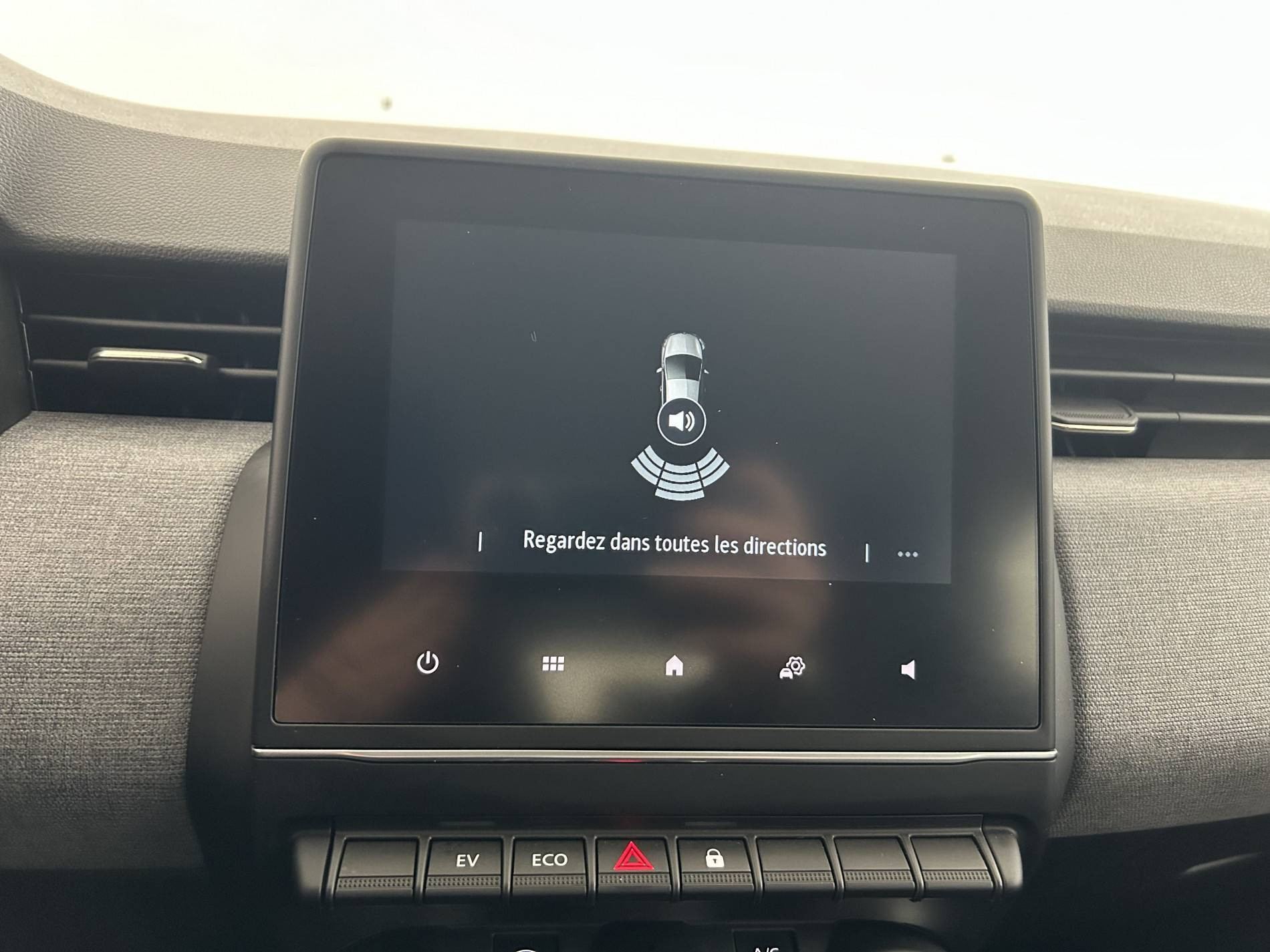 Vente en ligne Renault Clio 5 Clio E-Tech full hybrid 145 ch GSR2 au prix de 20 590 €