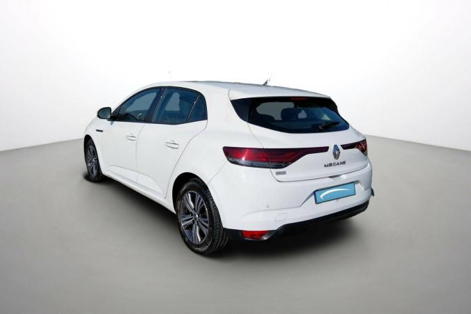 Vente en ligne Renault Megane 4  Blue dCi 115 au prix de 18 990 €