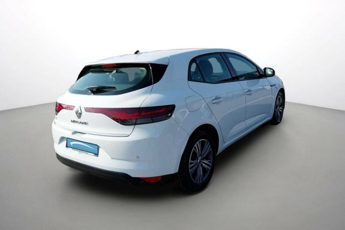 Vente en ligne Renault Megane 4  Blue dCi 115 au prix de 18 990 €