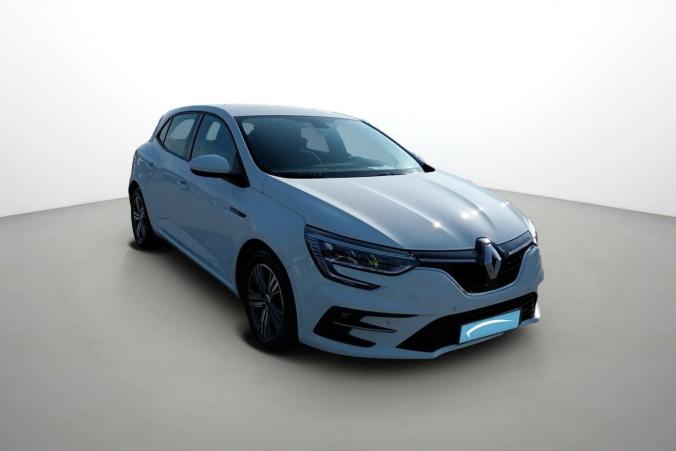 Vente en ligne Renault Megane 4  Blue dCi 115 au prix de 18 990 €