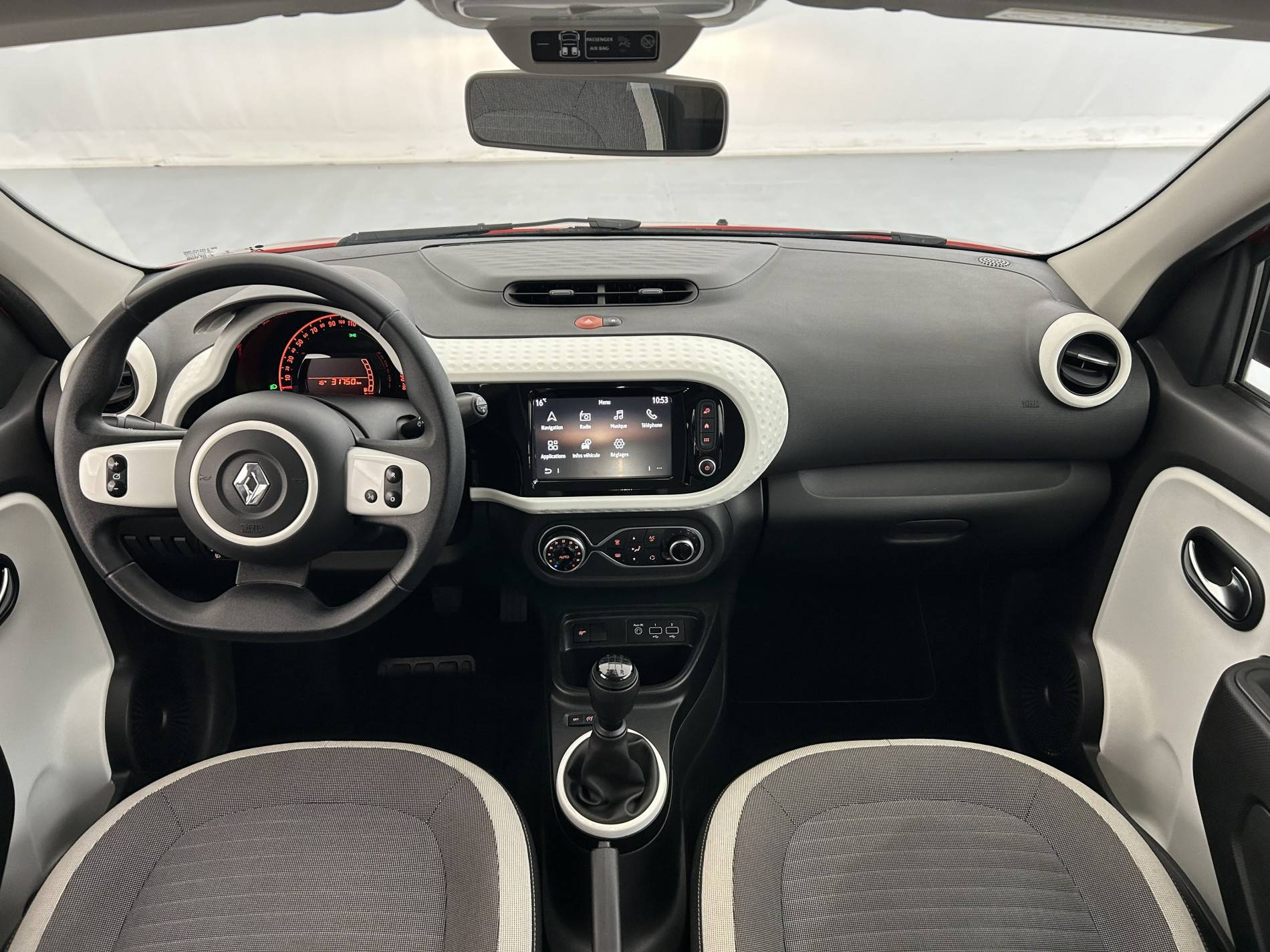 Vente en ligne Renault Twingo 3  SCe 65 au prix de 11 990 €