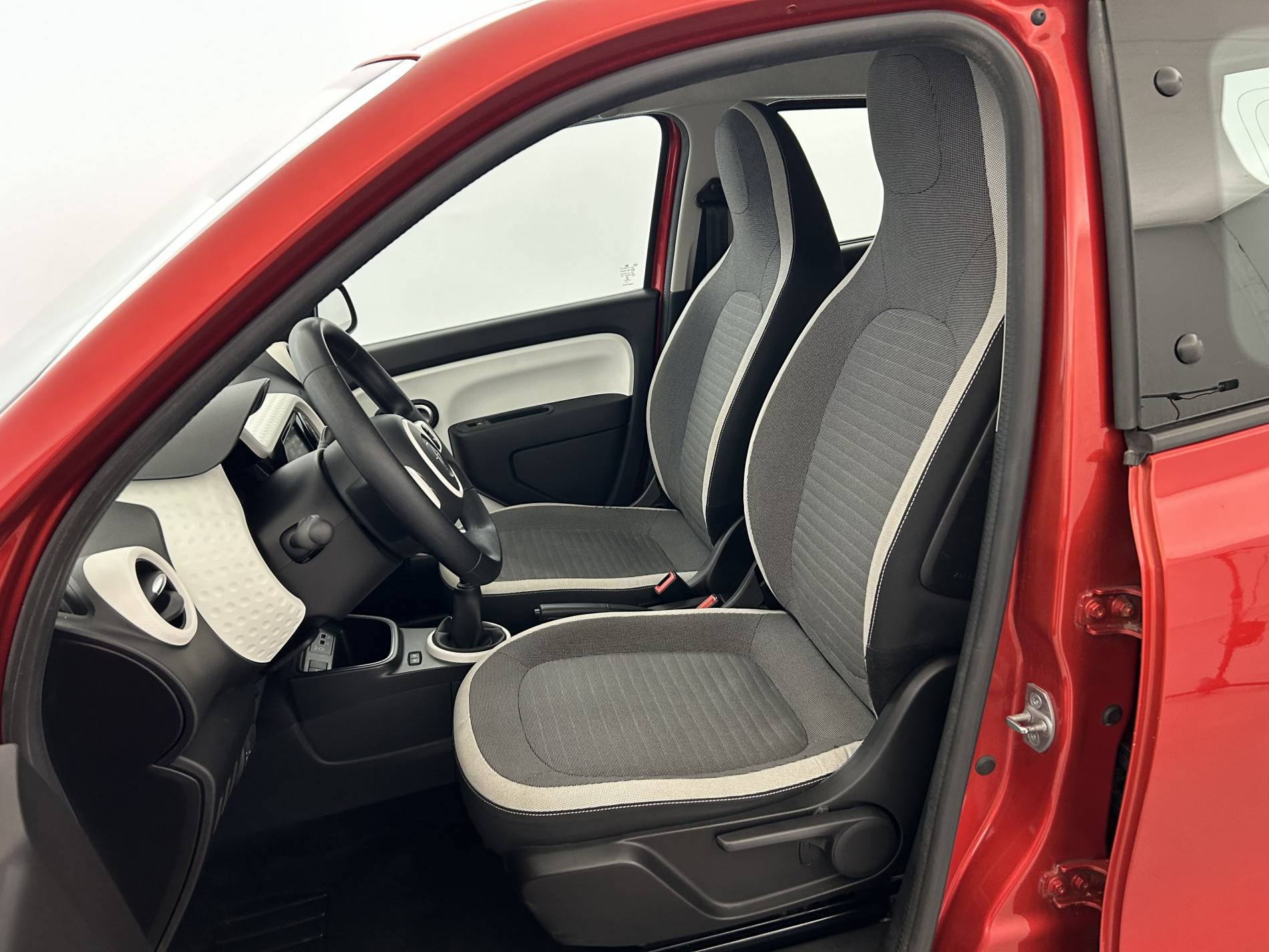 Vente en ligne Renault Twingo 3  SCe 65 au prix de 11 990 €