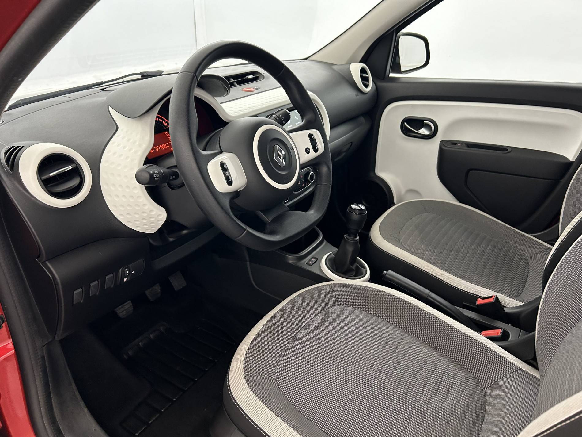 Vente en ligne Renault Twingo 3  SCe 65 au prix de 11 990 €