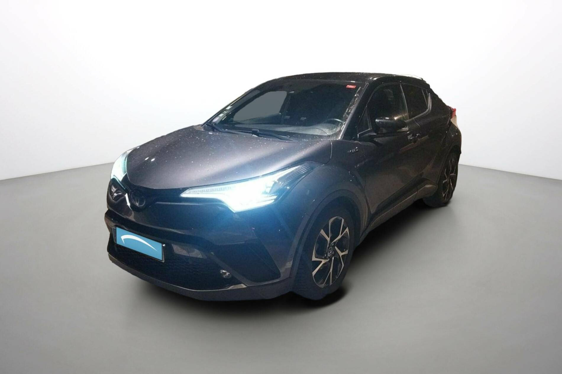Toyota C-HR C-HR Hybride 122h occasion de 2019 en vente à Auray