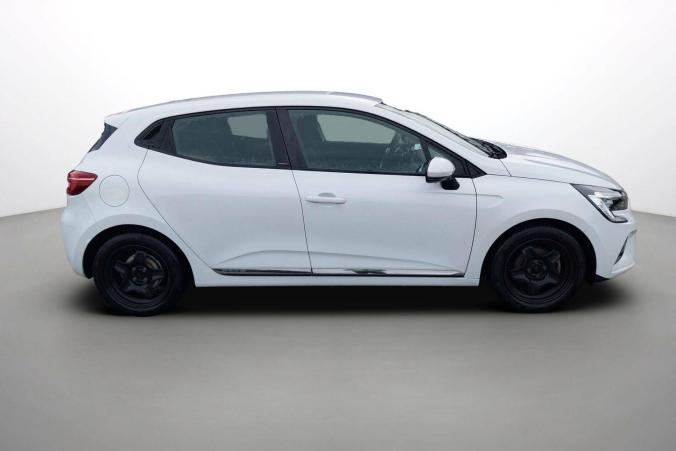 Vente en ligne Renault Clio 5 Clio E-Tech 140 au prix de 12 470 €