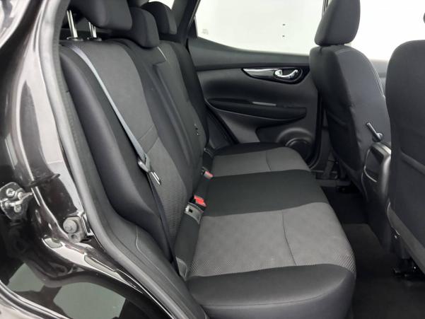 Vente en ligne Nissan Qashqai  1.2 DIG-T 115 au prix de 12 670 €
