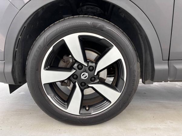 Vente en ligne Nissan Qashqai  1.2 DIG-T 115 au prix de 12 670 €