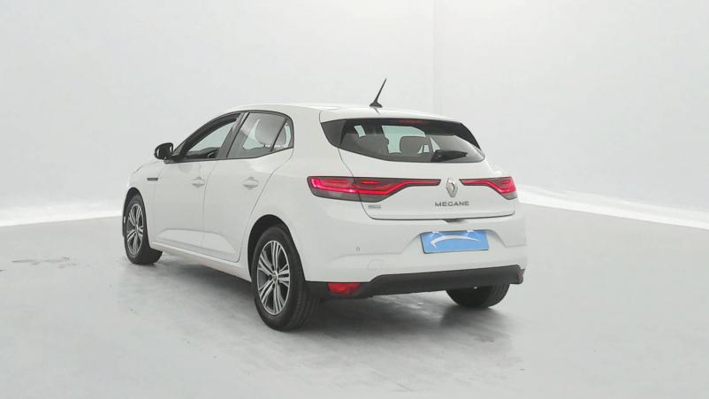 Vente en ligne Renault Megane 4  Blue dCi 115 au prix de 17 990 €
