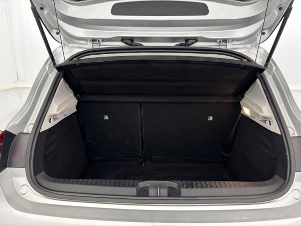 Vente en ligne Renault Clio 5 Clio Blue dCi 100 - 21N au prix de 14 990 €