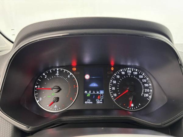 Vente en ligne Renault Clio 5 Clio Blue dCi 100 - 21N au prix de 14 990 €