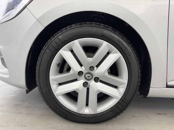 Vente en ligne Renault Clio 5 Clio Blue dCi 100 - 21N au prix de 14 990 €