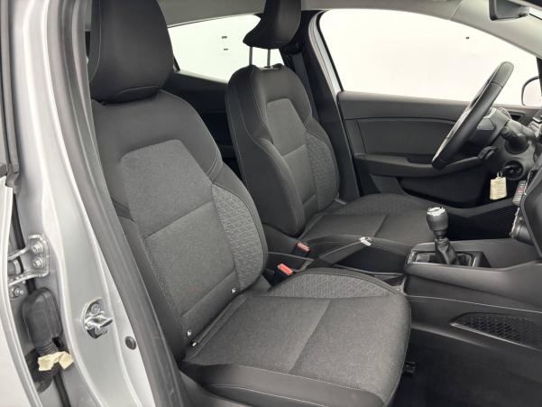 Vente en ligne Renault Clio 5 Clio Blue dCi 100 - 21N au prix de 14 990 €