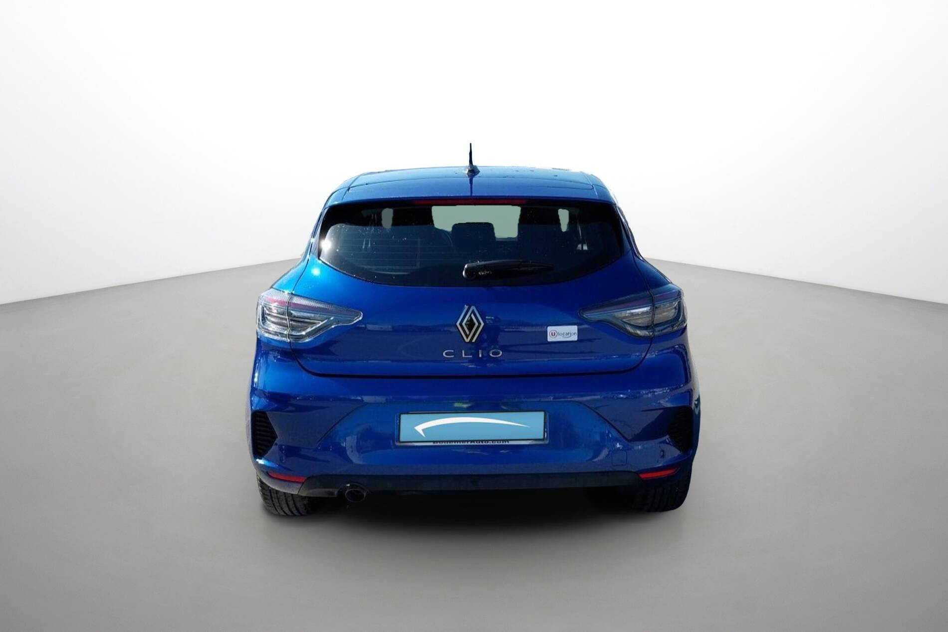 Vente en ligne Renault Clio 5 Clio TCe 90 au prix de 15 990 €