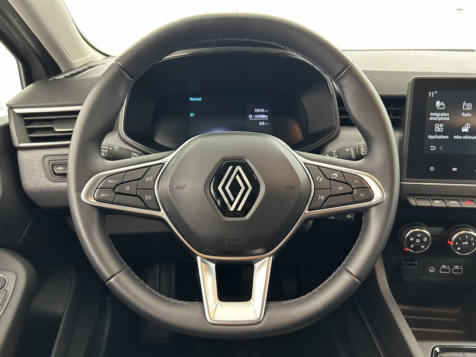 Vente en ligne Renault Clio 5 Clio TCe 90 au prix de 15 990 €