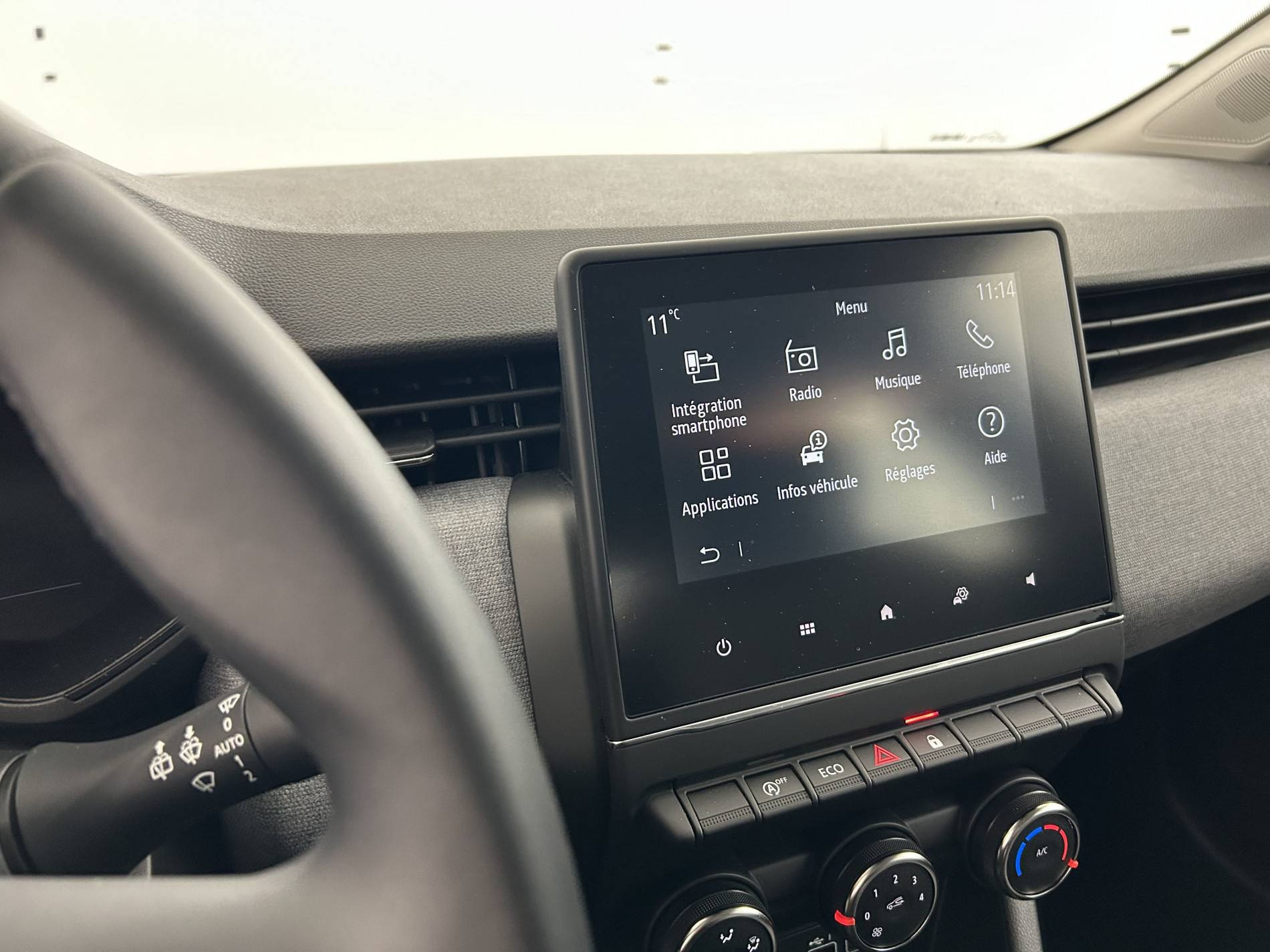 Vente en ligne Renault Clio 5 Clio TCe 90 au prix de 15 990 €