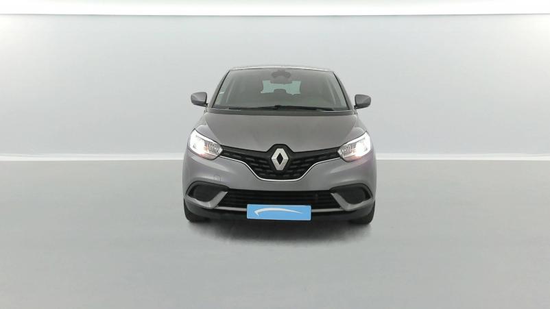 Vente en ligne Renault Grand Scenic 4 Grand Scenic Blue dCi 120 au prix de 18 300 €