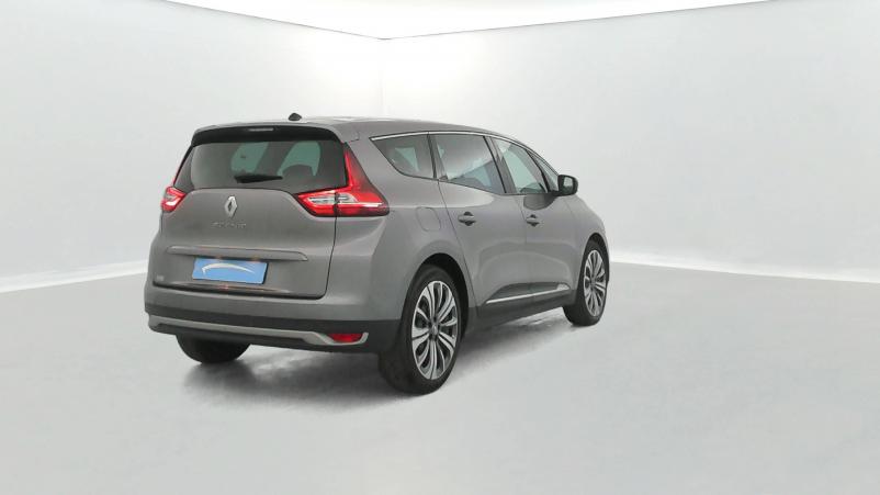 Vente en ligne Renault Grand Scenic 4 Grand Scenic Blue dCi 120 au prix de 18 300 €