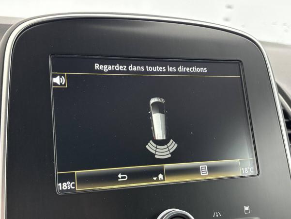 Vente en ligne Renault Grand Scenic 4 Grand Scenic Blue dCi 120 au prix de 18 300 €
