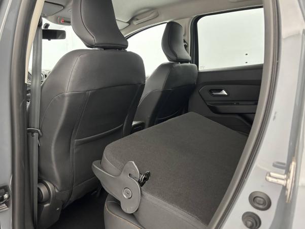 Vente en ligne Dacia Duster  TCe 150 FAP 4x2 EDC au prix de 19 970 €