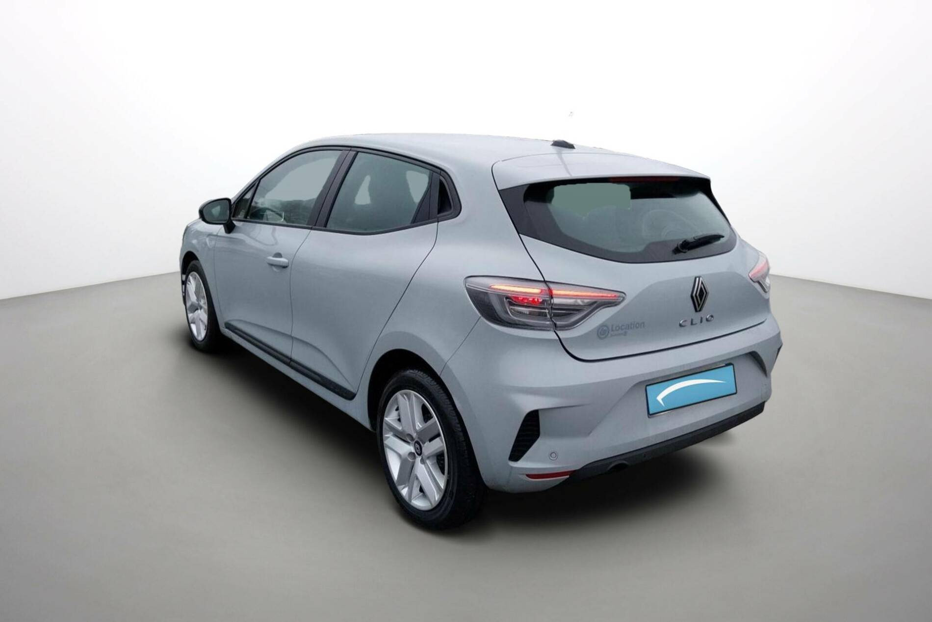 Vente en ligne Renault Clio 5 Clio TCe 90 au prix de 15 990 €