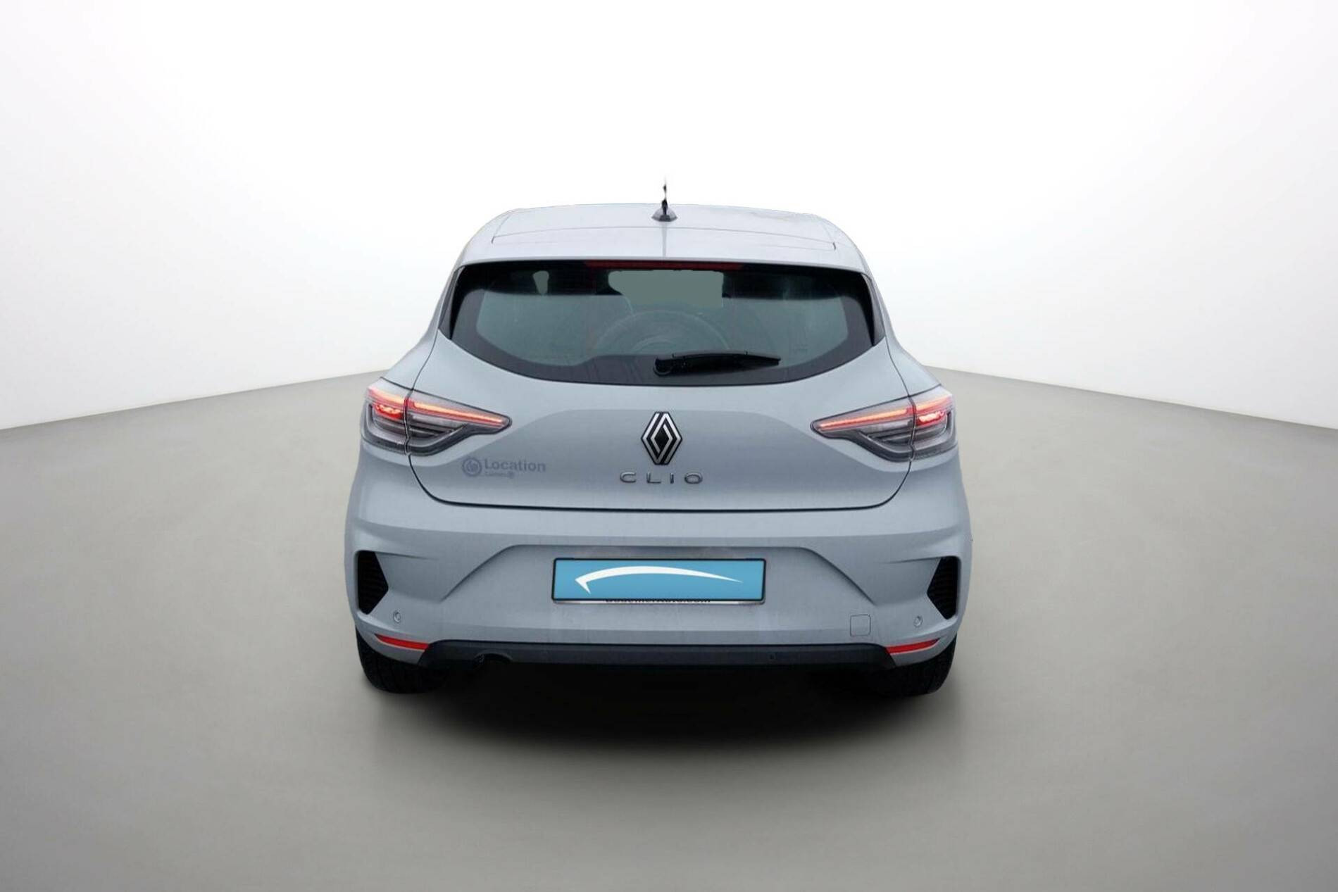 Vente en ligne Renault Clio 5 Clio TCe 90 au prix de 15 990 €