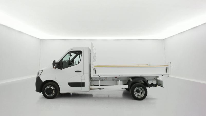 Vente en ligne Renault Master 3 Châssis Cabine MASTER CC PROP RJ3500 PAF AR COURT L2 DCI 130 au prix de 29 990 €