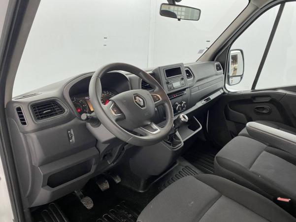 Vente en ligne Renault Master 3 Châssis Cabine MASTER CC PROP RJ3500 PAF AR COURT L2 DCI 130 au prix de 29 990 €