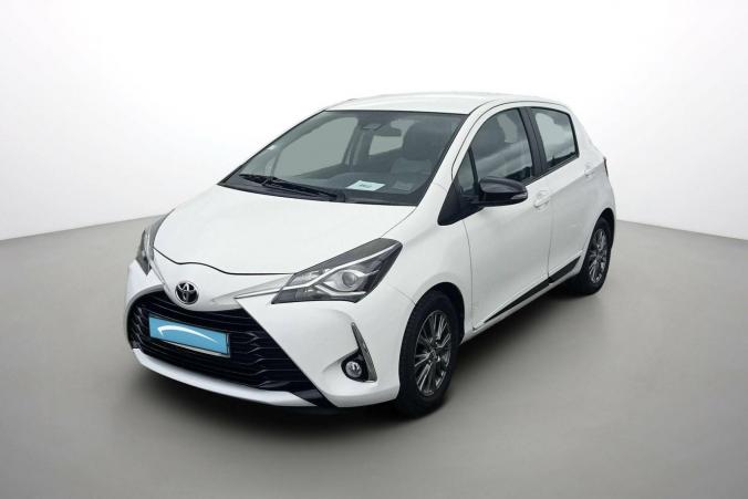 Vente en ligne Toyota Yaris Yaris Pro 110 VVT-i CVT au prix de 12 990 €