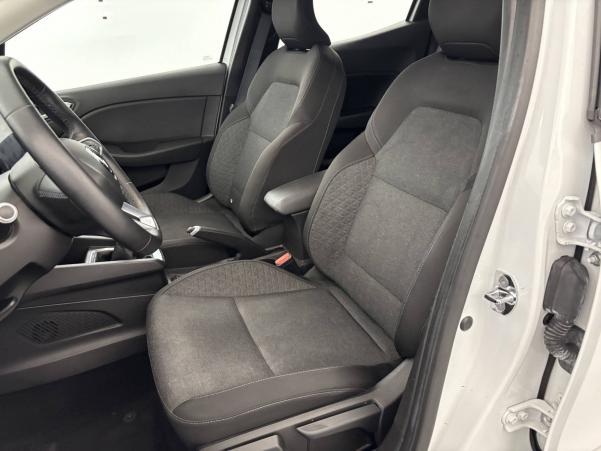 Vente en ligne Renault Clio 5 Clio TCe 100 au prix de 10 900 €