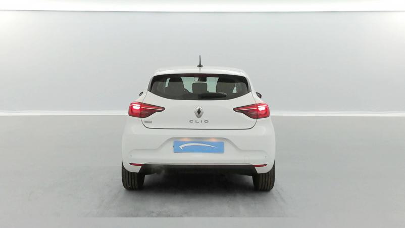 Vente en ligne Renault Clio 5 Clio TCe 100 au prix de 10 900 €