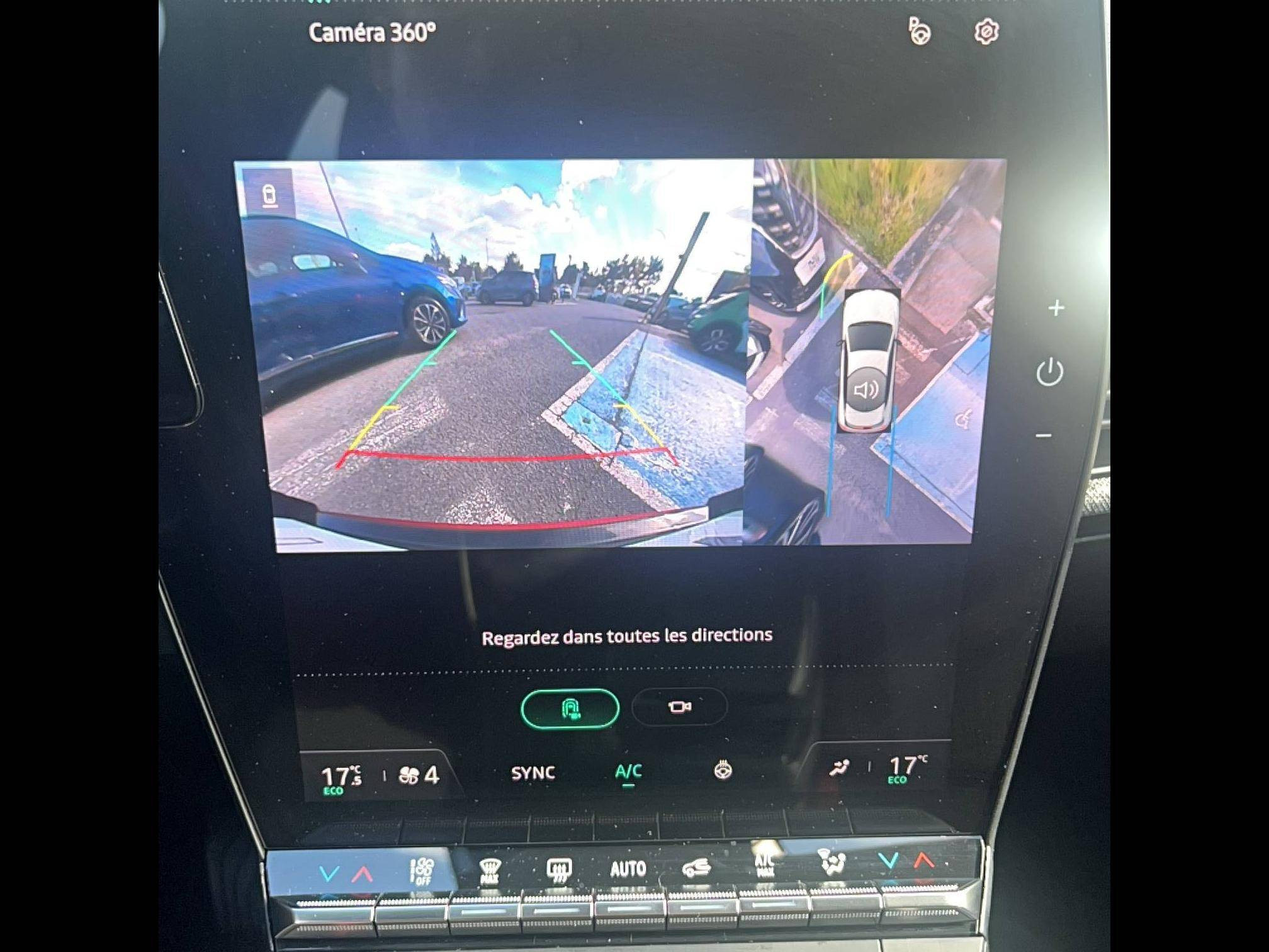 Vente en ligne Renault Megane E-Tech  EV60 220 ch optimum charge au prix de 27 570 €